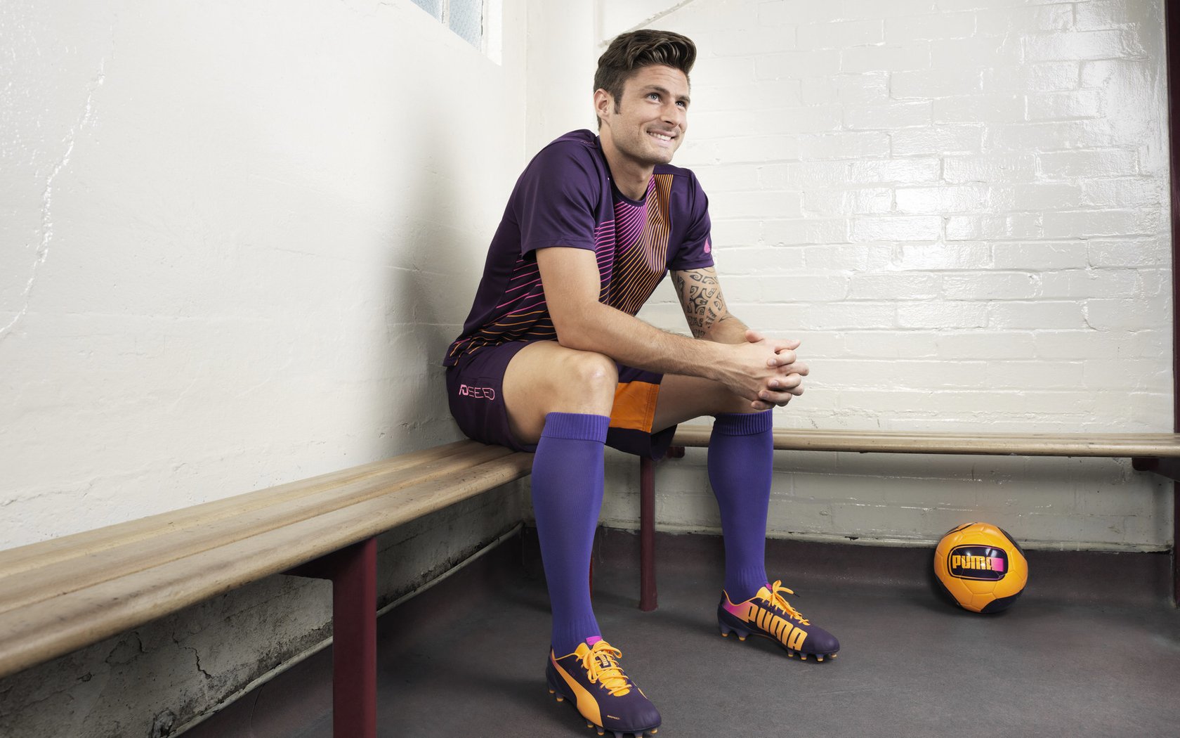 “逆境突破！ - 车手在极端环境下的生死较量”，车手jason