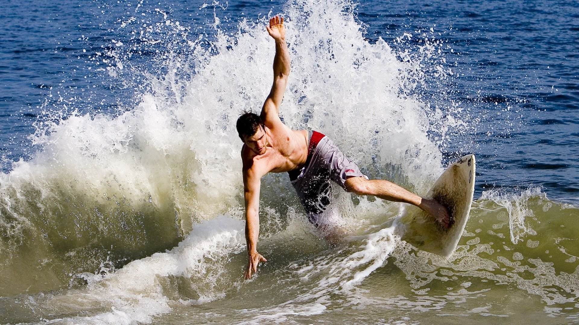 【特劳特的领袖风范】天使队明星持续引领球队走向胜利，天使莱特